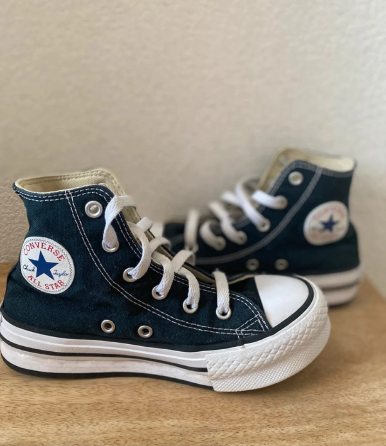 Converse Chuck Taylor All Star EVA Lift Platform High Top Sneakers - Size 32 – photo 3